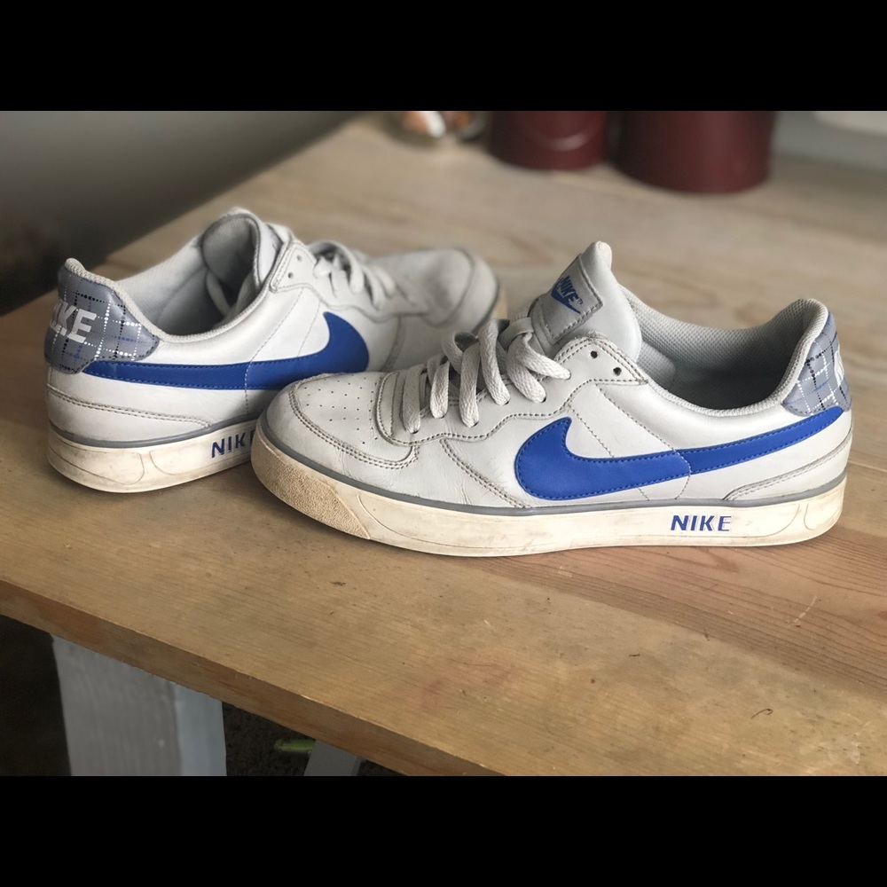7.5 Nike